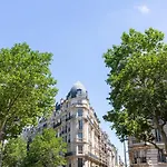 Veeve - Opulent Blues In Batignolles