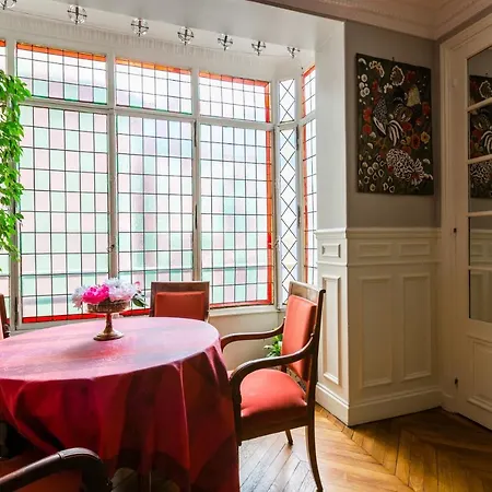 Opulent Blues In Batignolles Apartment